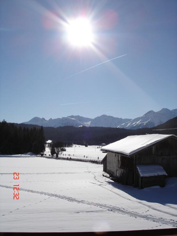 Wirtseppelerhof Apartments Leutasch Ruang foto