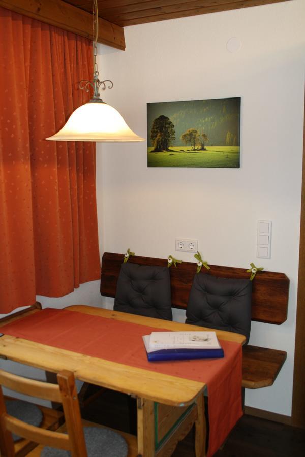 Wirtseppelerhof Apartments Leutasch Bagian luar foto