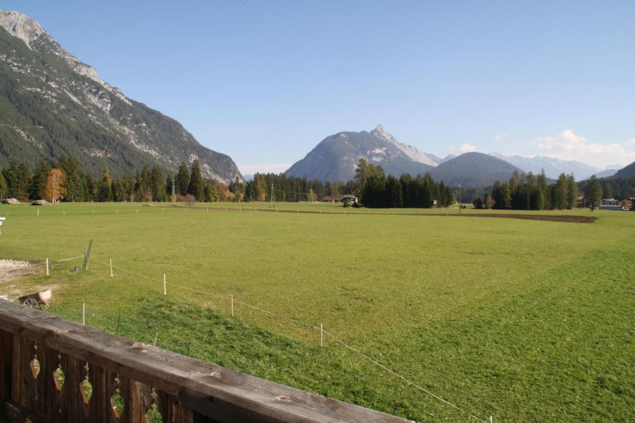 Wirtseppelerhof Apartments Leutasch Bagian luar foto